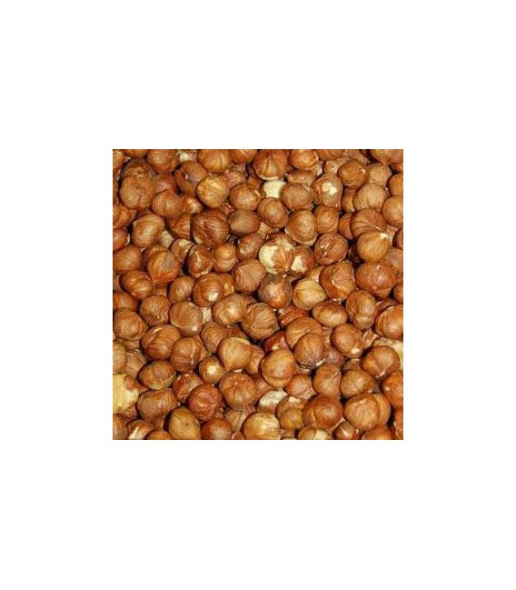 Des noisettes grillées, broyées, mélangées avec le miel