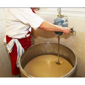 Pan de especias con frambuesas