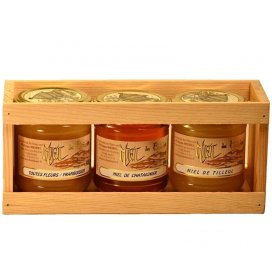 Wooden Crate with 3 jars