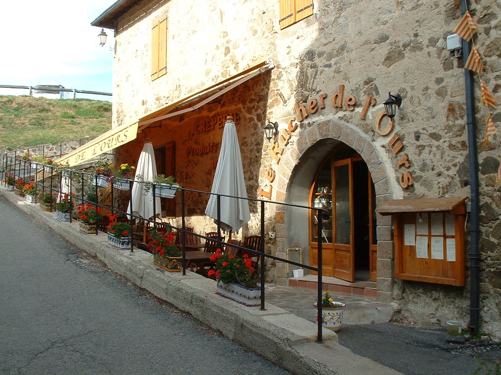 la-terrasse-creperie-le-Rucher-de-l-Ours height=